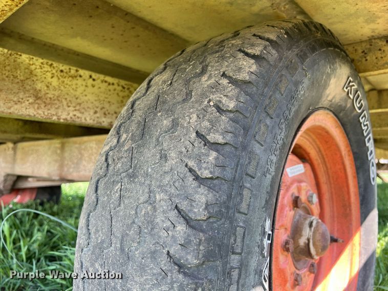 image for item MY9721 Hay trailer