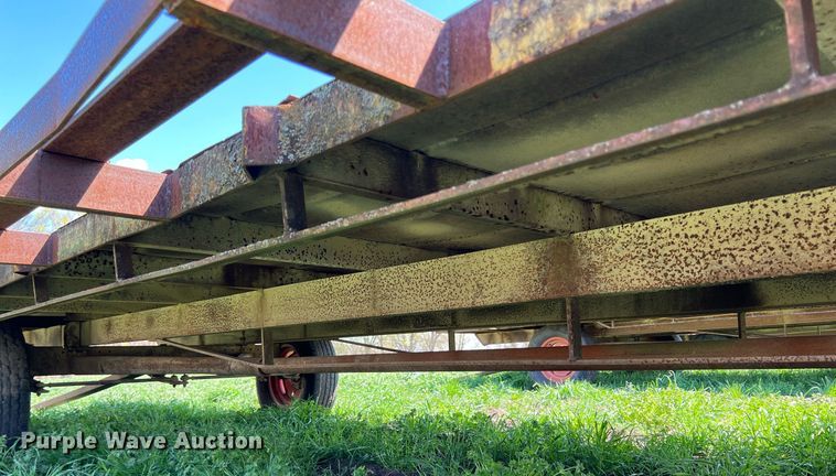 image for item MY9721 Hay trailer