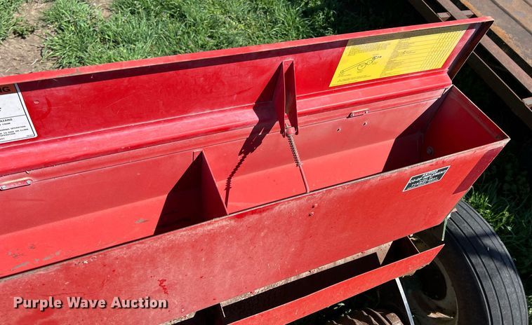 image for item MY9722 Brillion SS12  seeder