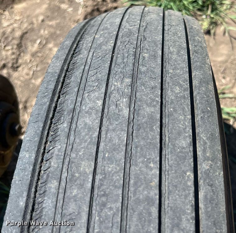 image for item MY9722 Brillion SS12  seeder