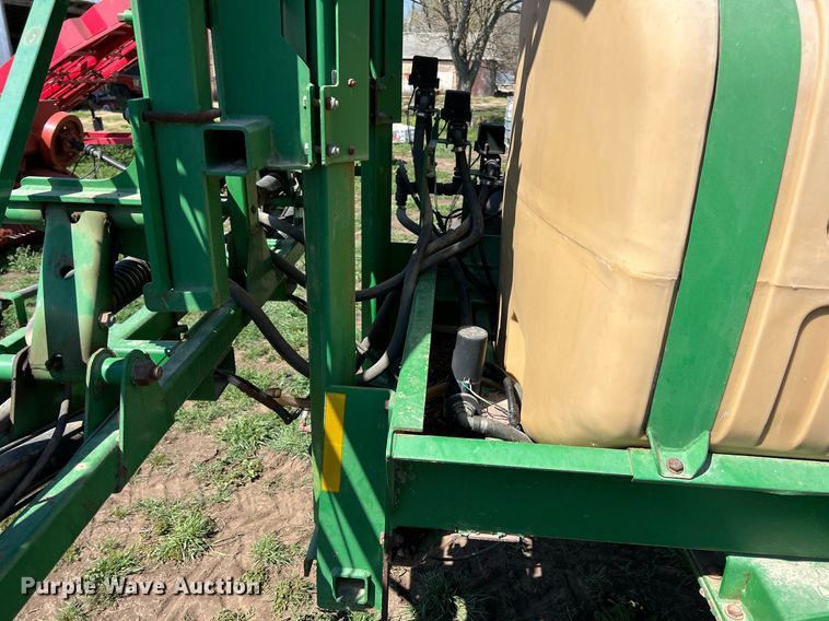 image for item MY9724 Great Plains CF600  sprayer