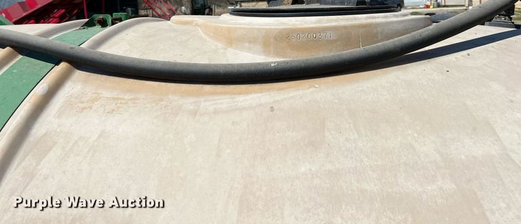 image for item MY9724 Great Plains CF600  sprayer