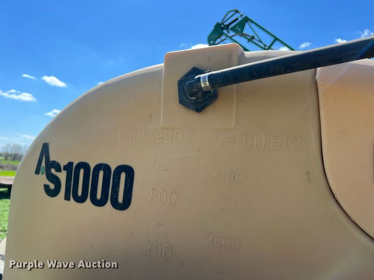 image for item MY9724 Great Plains CF600  sprayer