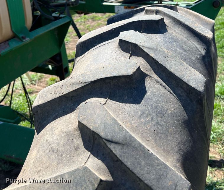 image for item MY9724 Great Plains CF600  sprayer