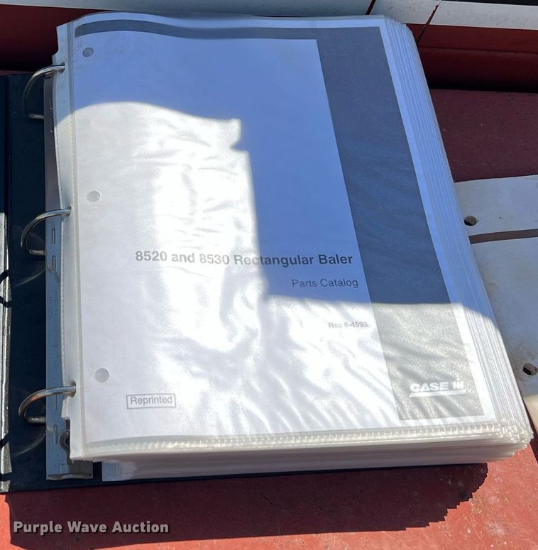 image for item MY9725 Hesston 4570  small square baler