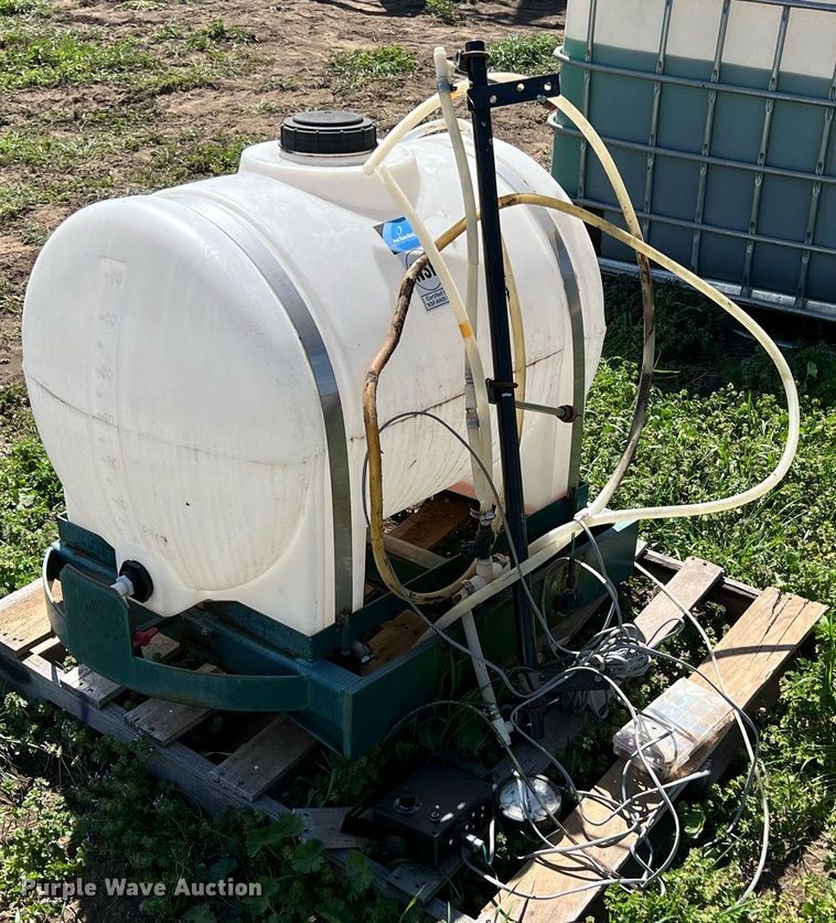 image for item MY9727 Harvest Tec 457  applicator