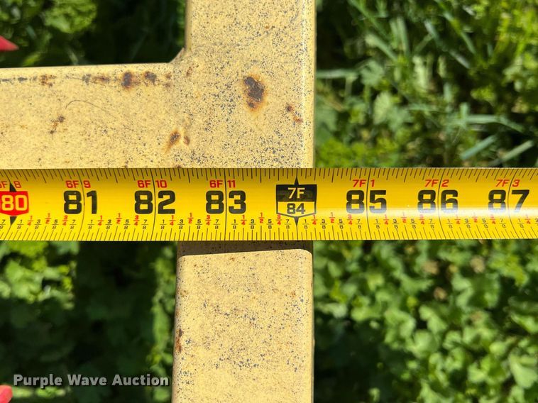 image for item MY9729 Skid steer bale accumulator grapple