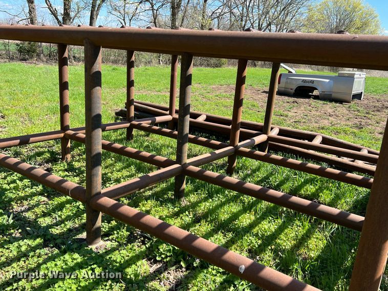 image for item MY9732 Steel pipe frame