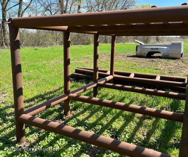 image for item MY9732 Steel pipe frame