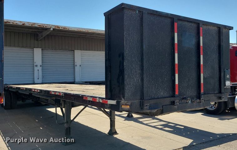image for item DC6144 1988 Utility  flatbed trailer