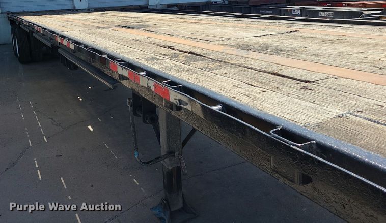 image for item DC6144 1988 Utility  flatbed trailer