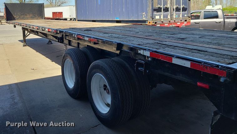 image for item DC6144 1988 Utility  flatbed trailer