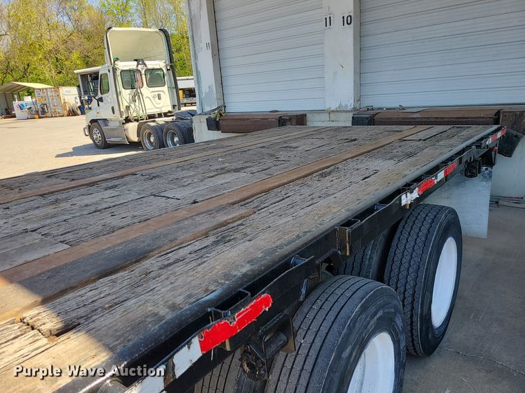 image for item DC6144 1988 Utility  flatbed trailer