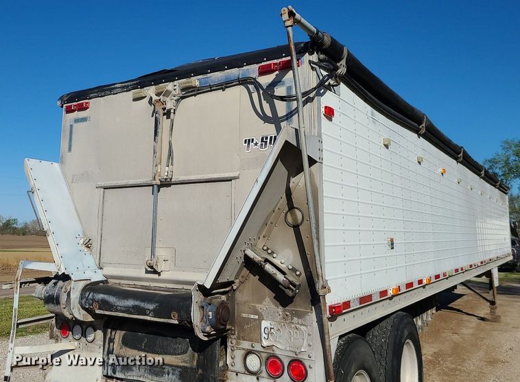 image for item DC6148 2010 Wilson DWBT-650  live bottom trailer