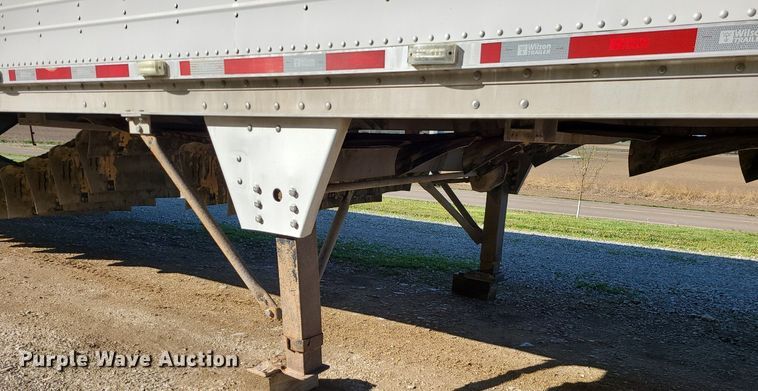 image for item DC6148 2010 Wilson DWBT-650  live bottom trailer