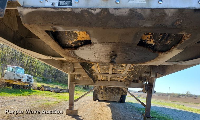 image for item DC6148 2010 Wilson DWBT-650  live bottom trailer