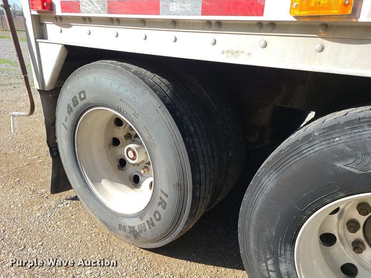 image for item DC6148 2010 Wilson DWBT-650  live bottom trailer