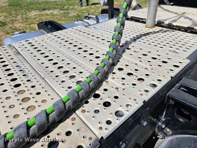 image for item DK1739 1997 Peterbilt 378  semi truck