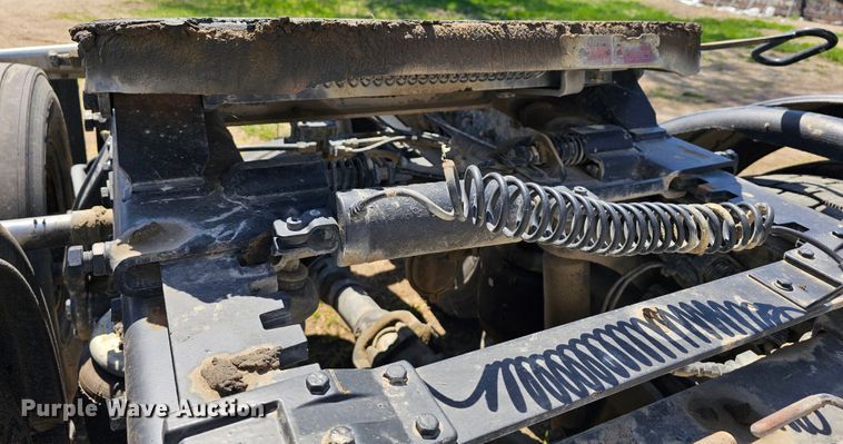 image for item DK1739 1997 Peterbilt 378  semi truck