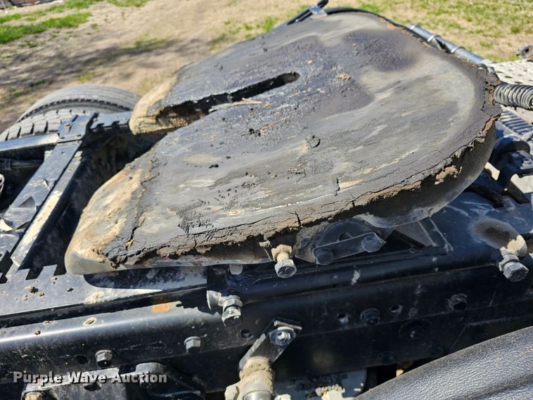 image for item DK1739 1997 Peterbilt 378  semi truck