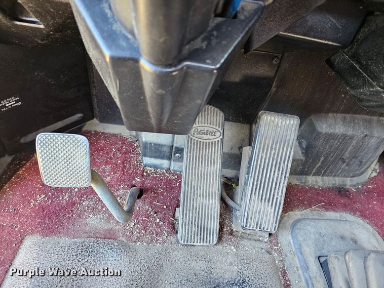 image for item DK1739 1997 Peterbilt 378  semi truck