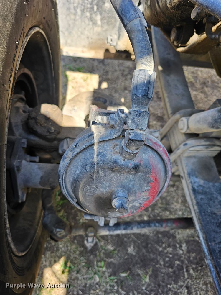 image for item DK1739 1997 Peterbilt 378  semi truck