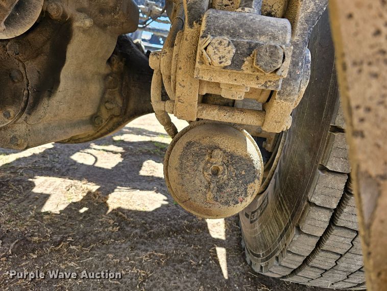 image for item DK1739 1997 Peterbilt 378  semi truck