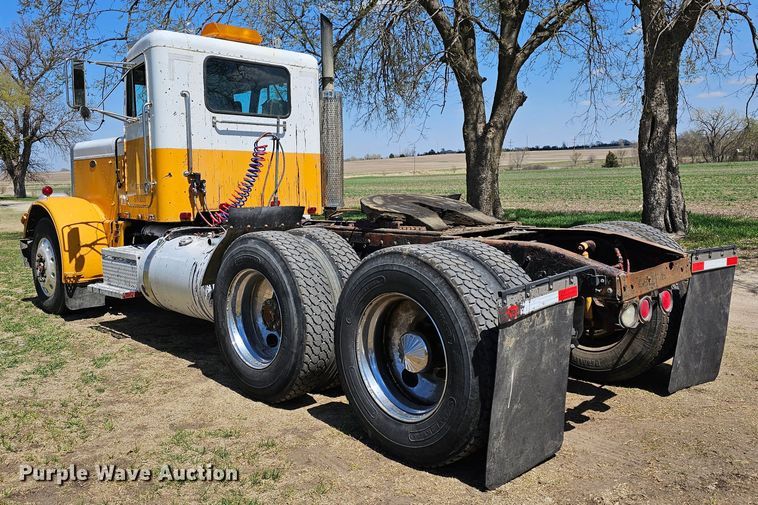 image for item DK1740 1983 Peterbilt 359  semi truck