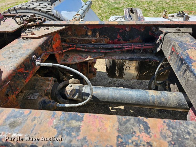 image for item DK1740 1983 Peterbilt 359  semi truck