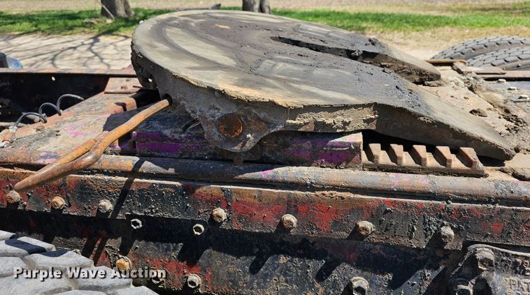 image for item DK1740 1983 Peterbilt 359  semi truck