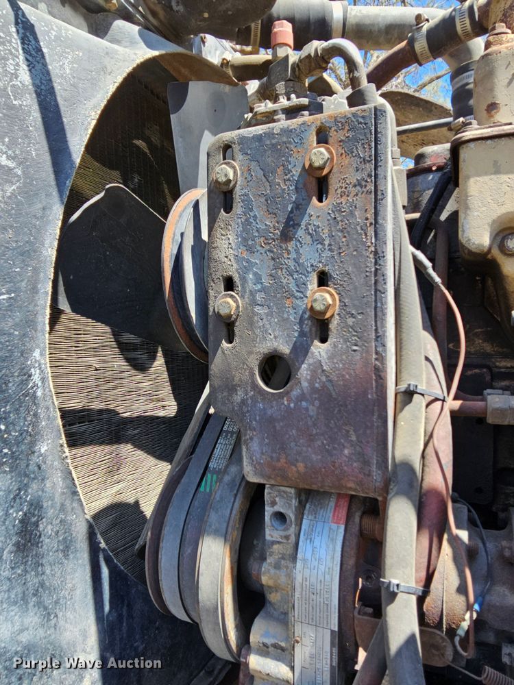 image for item DK1740 1983 Peterbilt 359  semi truck