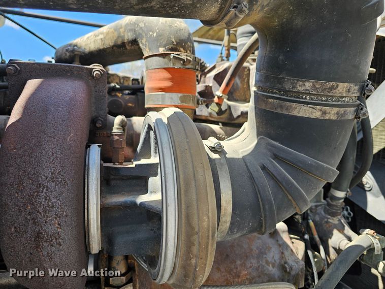 image for item DK1740 1983 Peterbilt 359  semi truck