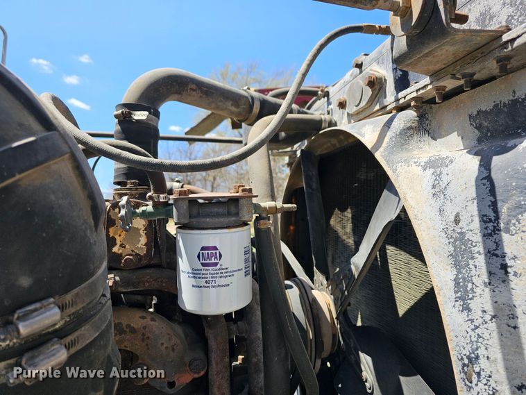 image for item DK1740 1983 Peterbilt 359  semi truck