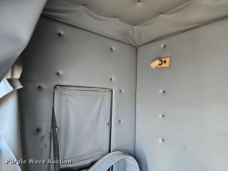 image for item DK1741 Freightliner  sleeper cab