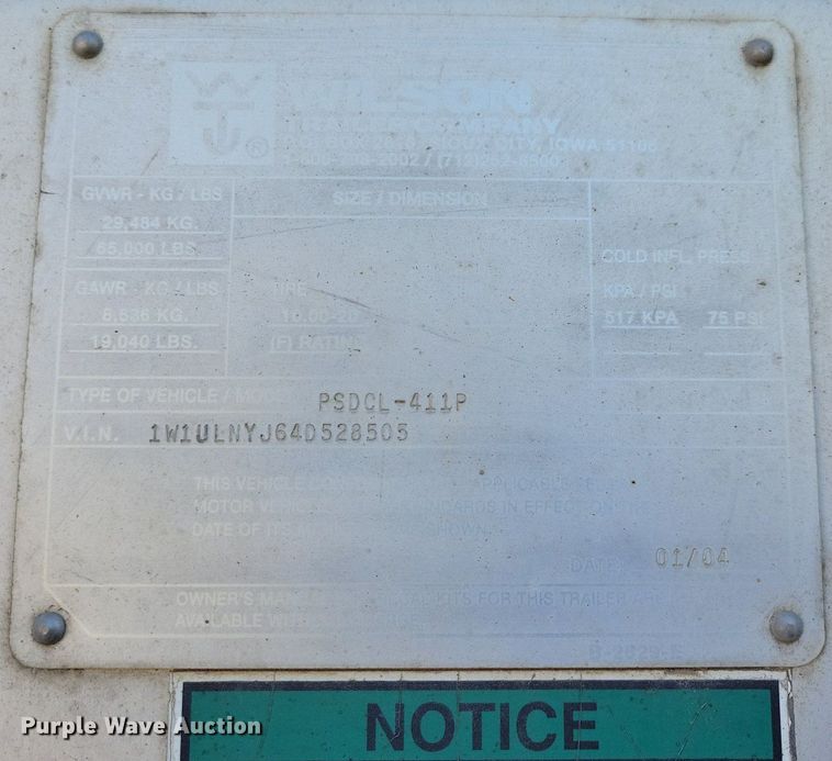 image for item DK5225 2004 Wilson PSDCL-411P  livestock trailer