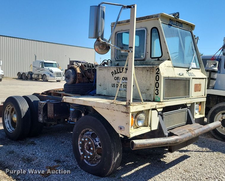 image for item DK5226 1979 Ottawa Commando 30  yard truck