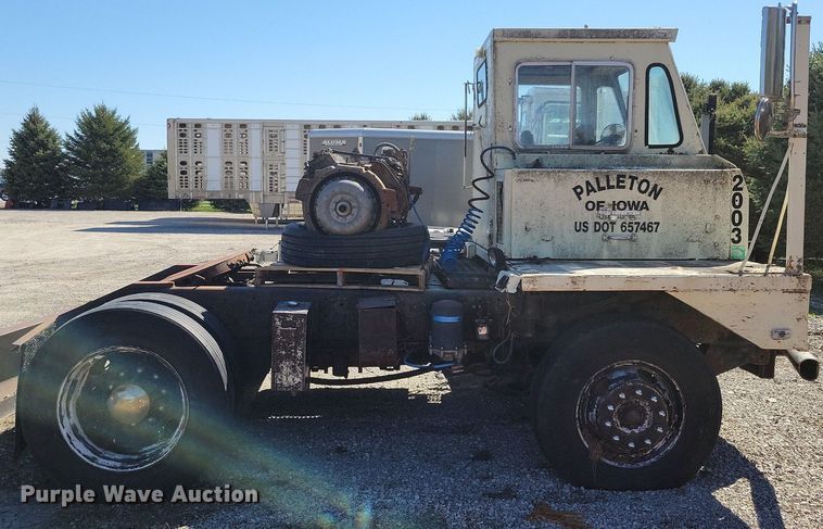 image for item DK5226 1979 Ottawa Commando 30  yard truck