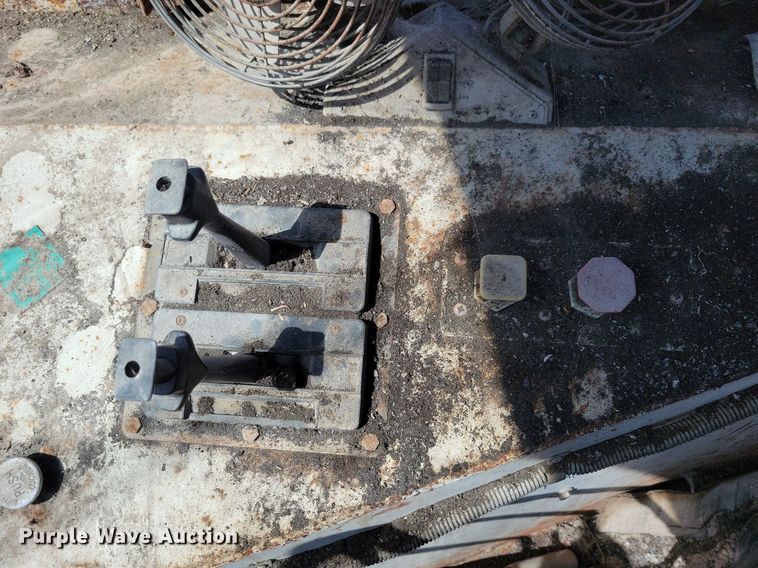 image for item DK5226 1979 Ottawa Commando 30  yard truck