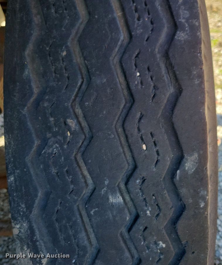 image for item DK5226 1979 Ottawa Commando 30  yard truck