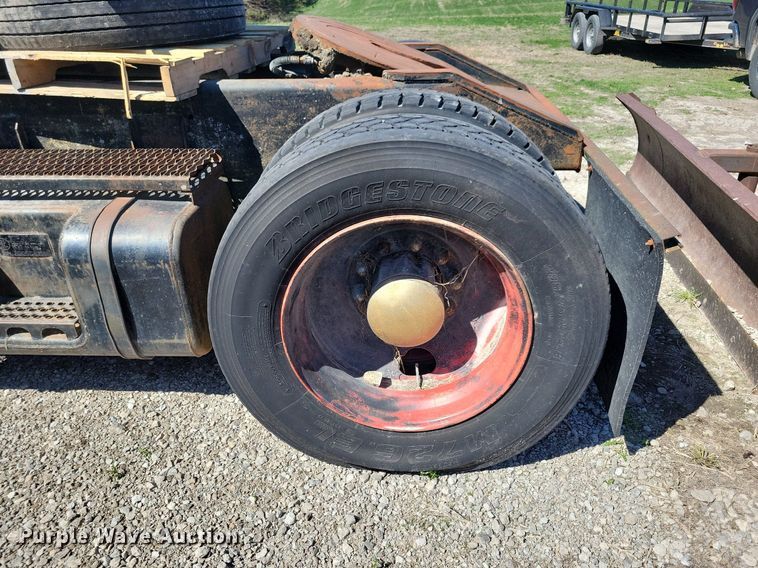 image for item DK5226 1979 Ottawa Commando 30  yard truck