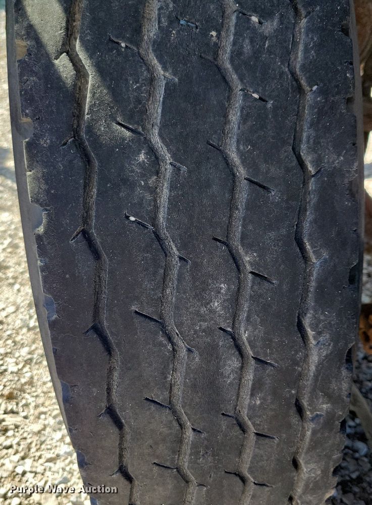 image for item DK5226 1979 Ottawa Commando 30  yard truck