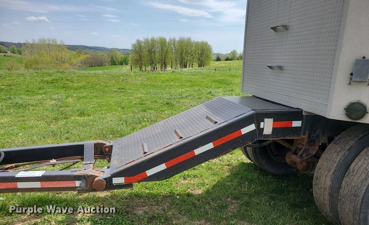 image for item DM4866 1994 Corn Husker  end dump pup trailer