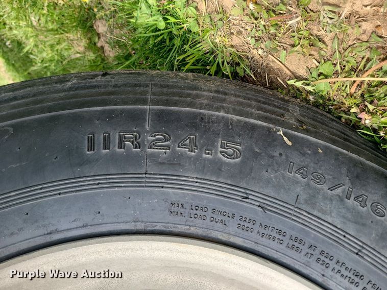 image for item DM4866 1994 Corn Husker  end dump pup trailer