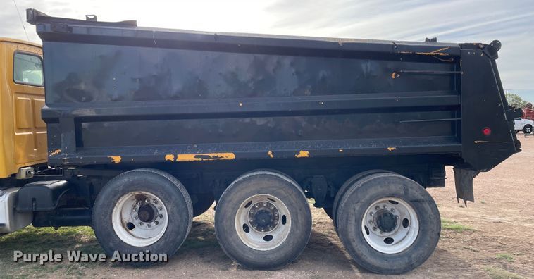 image for item DN4586 2005 Sterling Acterra  dump truck