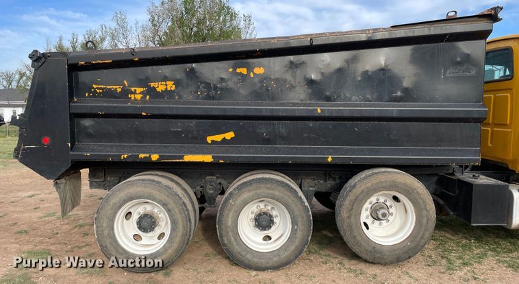 image for item DN4586 2005 Sterling Acterra  dump truck