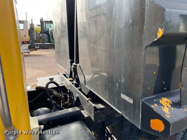 image for item DN4586 2005 Sterling Acterra  dump truck