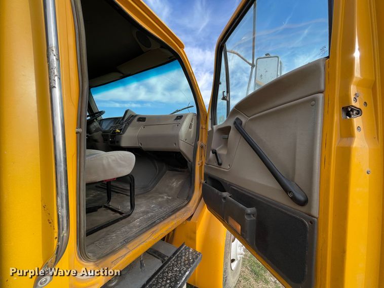 image for item DN4586 2005 Sterling Acterra  dump truck