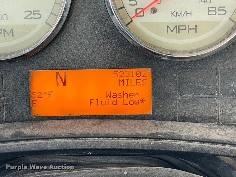 image for item DN4587 2011 International ProStar Plus 122  semi truck