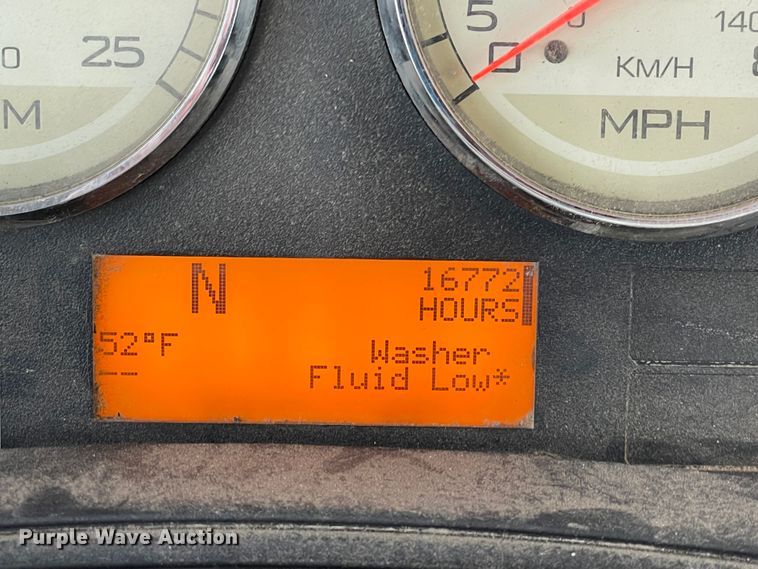 image for item DN4587 2011 International ProStar Plus 122  semi truck