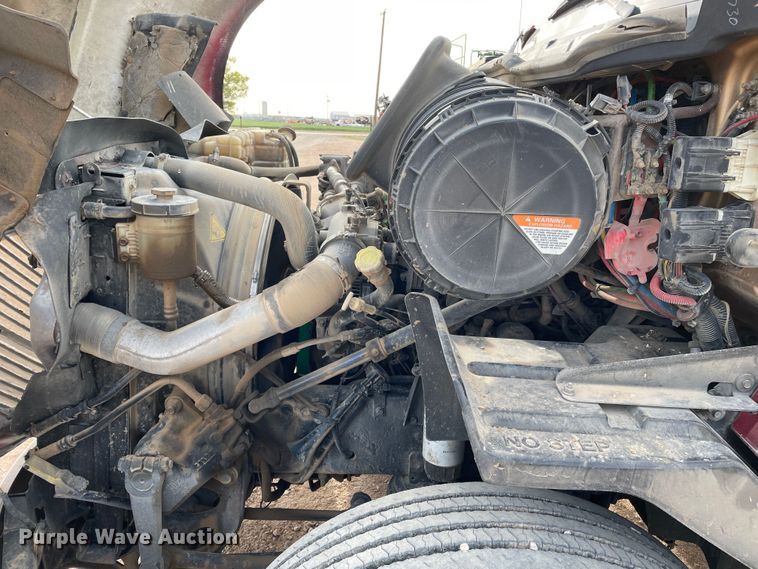 image for item DN4587 2011 International ProStar Plus 122  semi truck